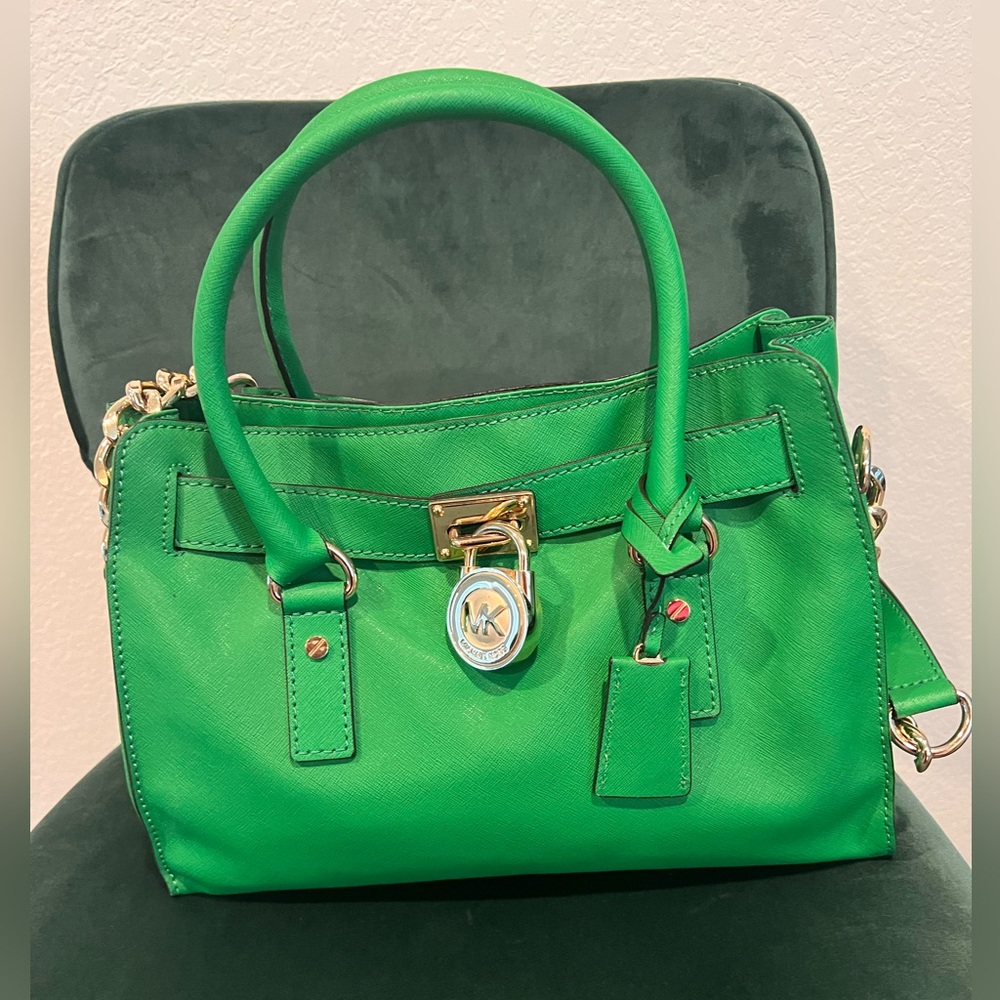 Kelly green Medium size Hamilton Micheal Kors